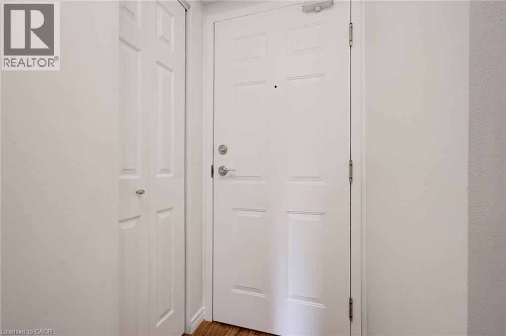 1270 Maple Crossing Boulevard Unit# 306, Burlington, Ontario  L7S 2J3 - Photo 6 - 40769828