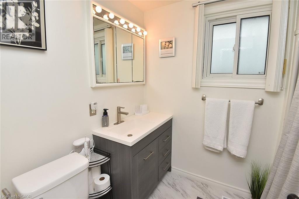 100 Whitney Avenue, Hamilton, Ontario  L8S 2G5 - Photo 23 - 40770036