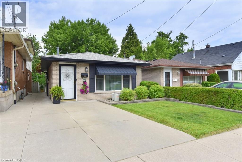 100 Whitney Avenue, Hamilton, Ontario  L8S 2G5 - Photo 3 - 40770036
