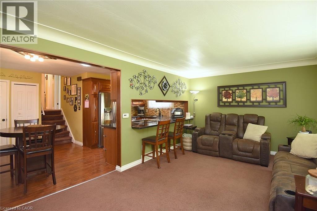100 Whitney Avenue, Hamilton, Ontario  L8S 2G5 - Photo 9 - 40770036