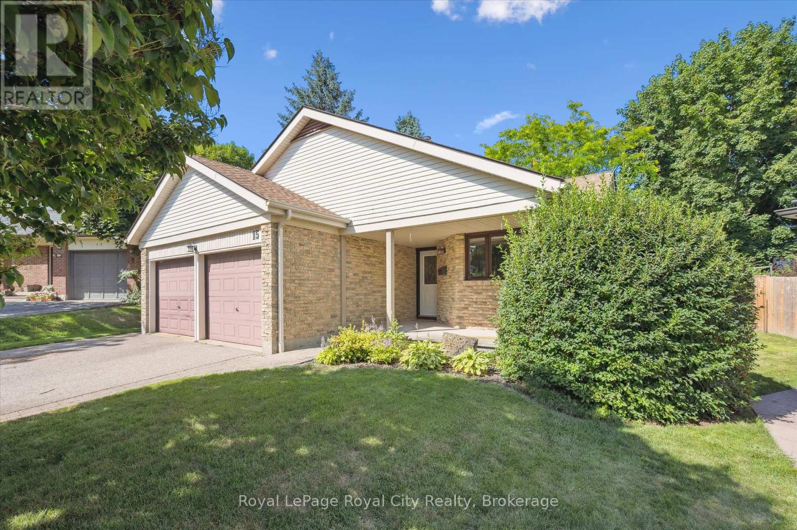 15 Jodi Place, Guelph, Ontario  N1H 7R1 - Photo 3 - X12404933