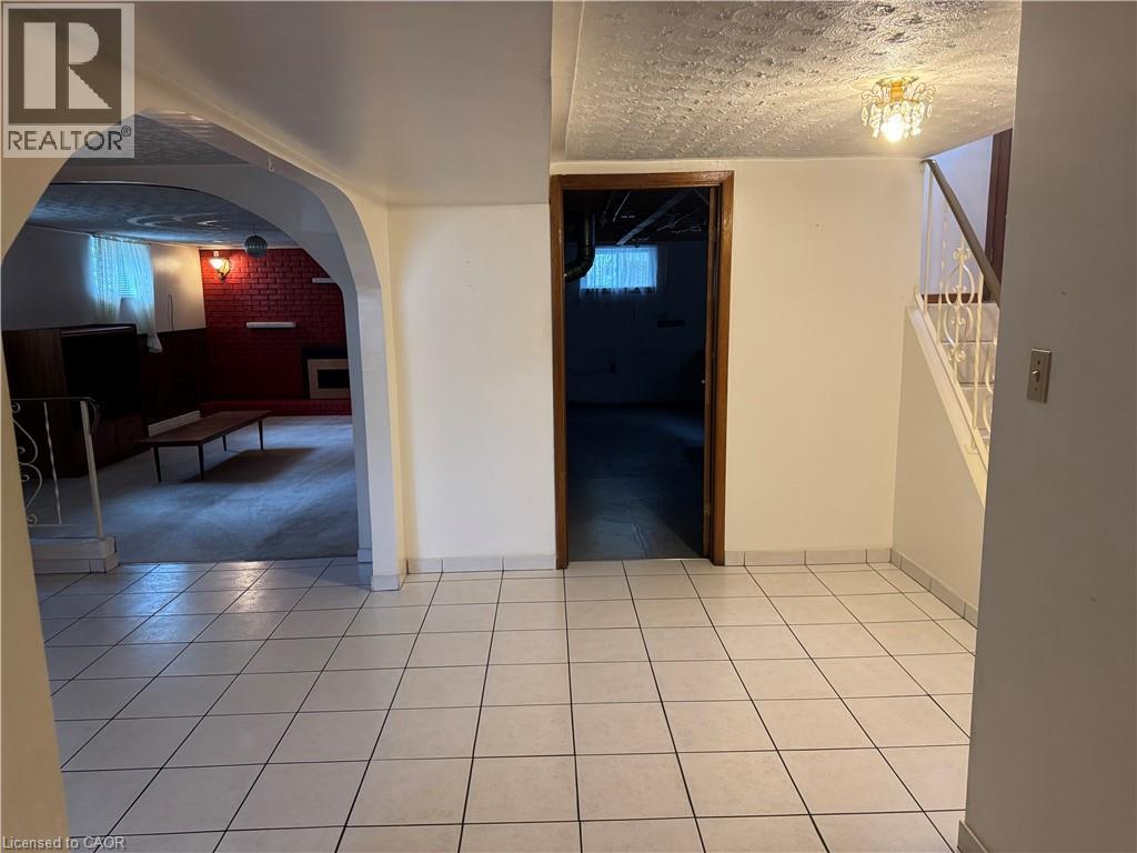 31 Adair Avenue, Hamilton, Ontario  L8H 6A5 - Photo 27 - 40769814