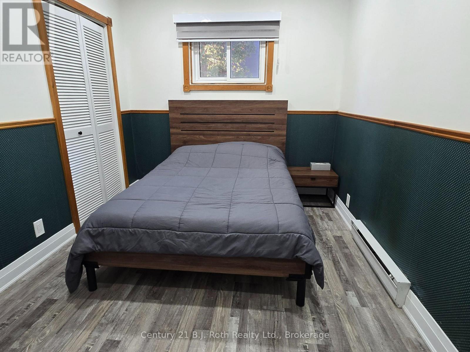 375 Santas Village Road, Bracebridge, Ontario  P1L 1W8 - Photo 15 - X12404991