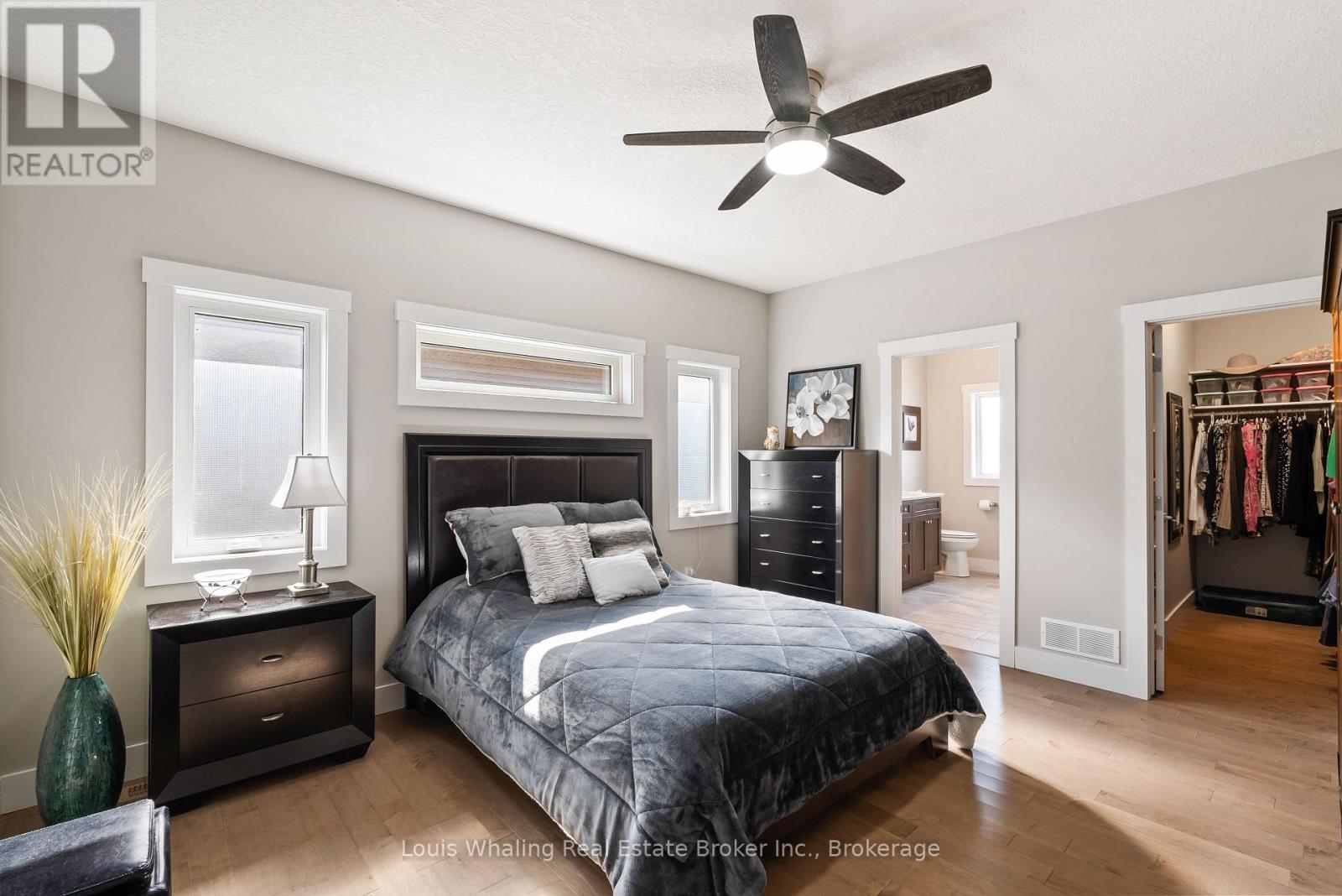 408 Northport Drive, Saugeen Shores, Ontario  N0H 2C8 - Photo 15 - X12405012