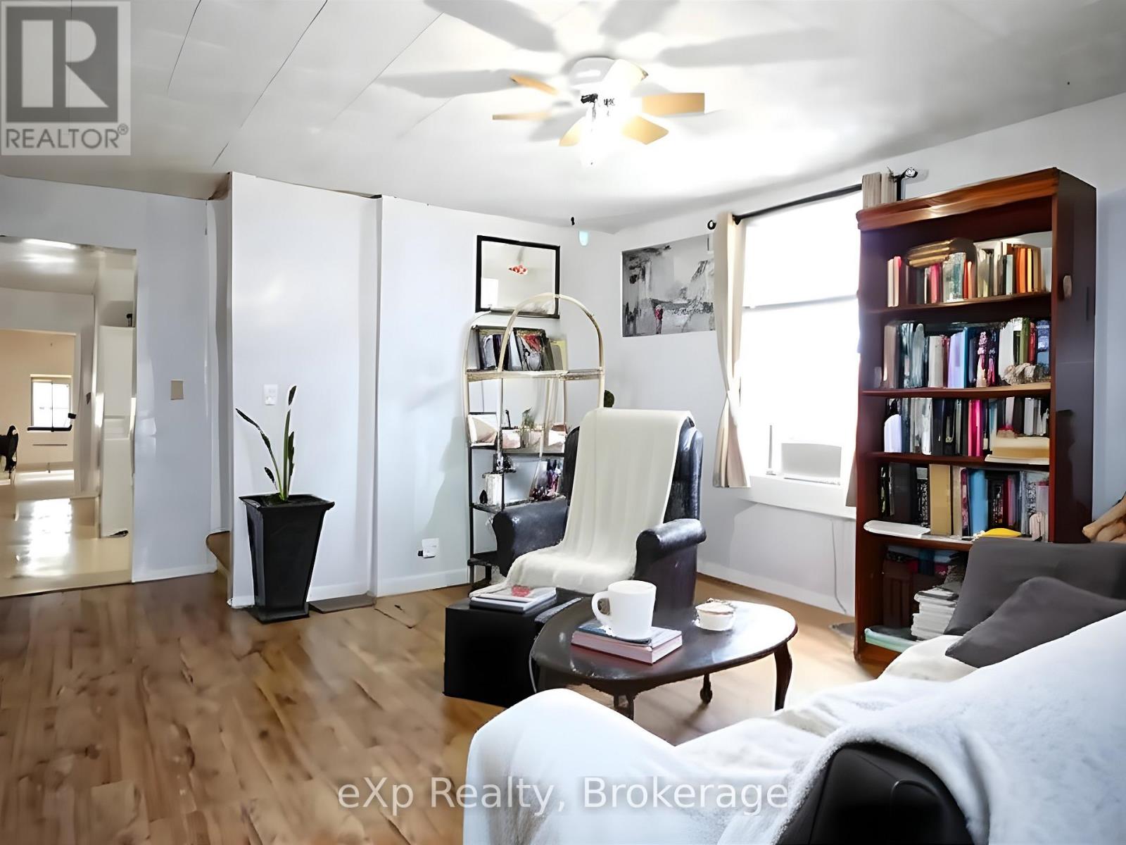 34 Queen Street, Grey Highlands, Ontario  N0C 1H0 - Photo 2 - X12405015