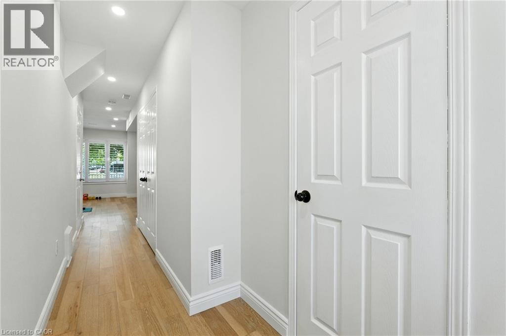 5090 Fairview Street Unit# 48, Burlington, Ontario  L7L 7H5 - Photo 5 - 40770090