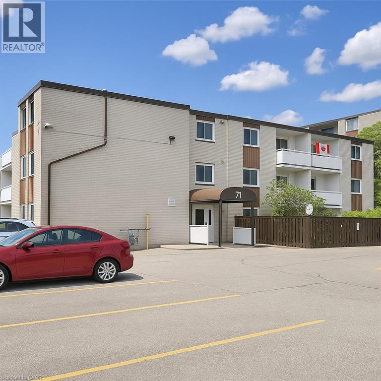 71 VANIER Drive Unit# 205, Kitchener, Ontario