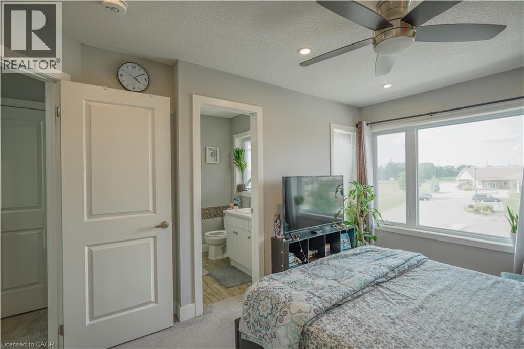2070 Meadowgate Blvd Unit# 104, London, Ontario  N6M 0H5 - Photo 23 - 40770134