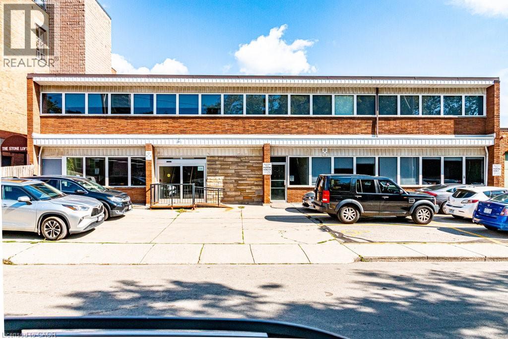 135 REBECCA Street, Hamilton, Ontario