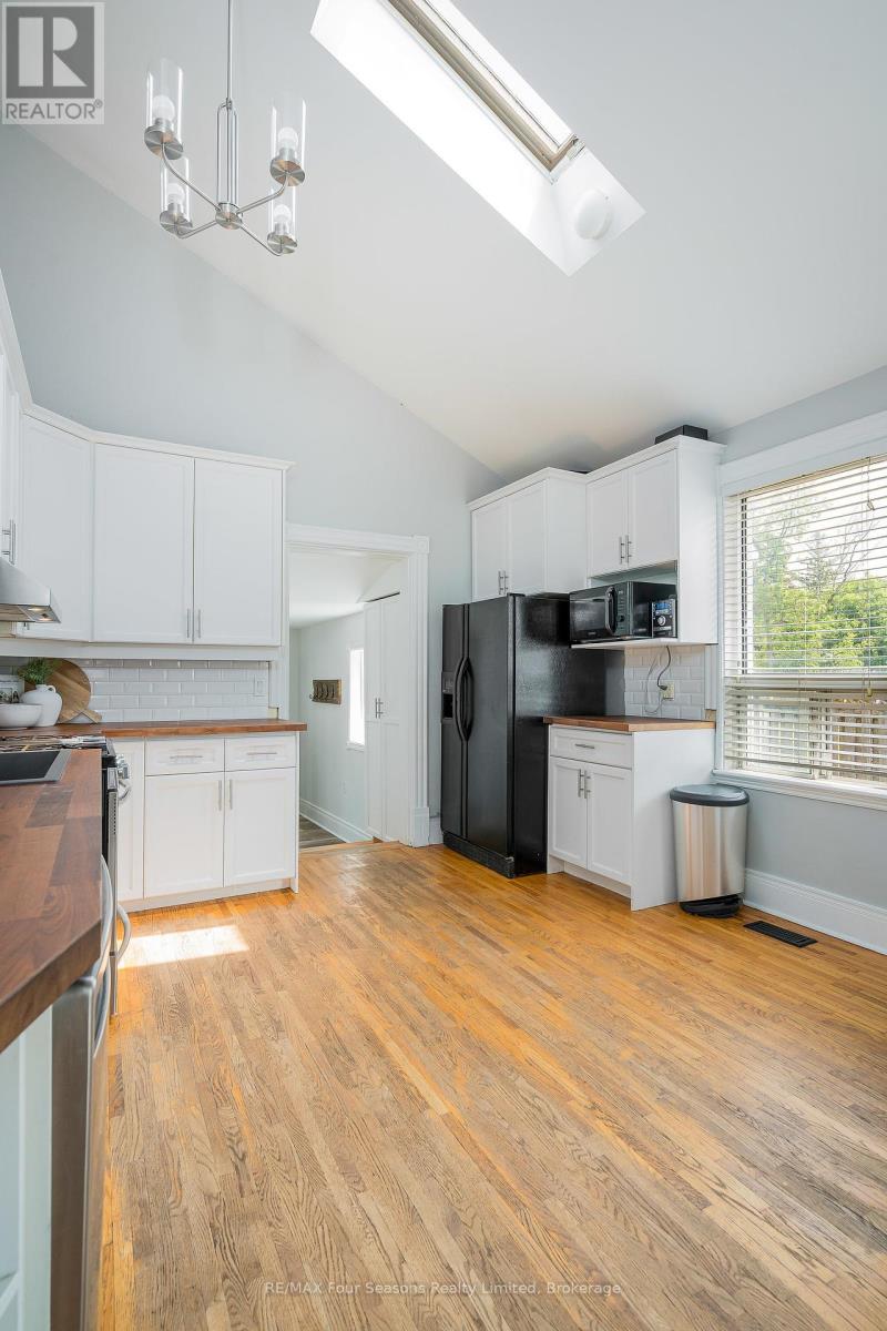 43 Cedar Street, Collingwood, Ontario  L9Y 3A4 - Photo 15 - S12405834