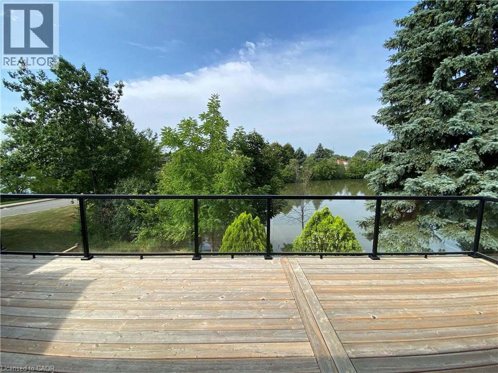 7 Cardinal Mindszenty Boulevard, Hamilton, Ontario  L9B 2M3 - Photo 17 - 40770111