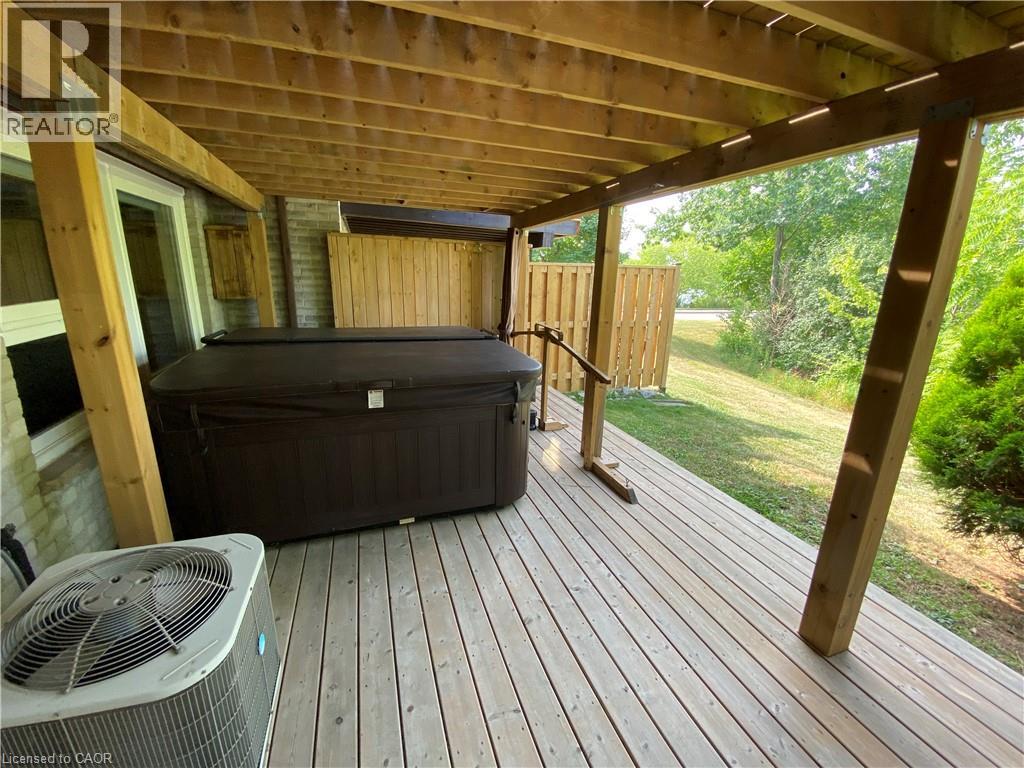 7 Cardinal Mindszenty Boulevard, Hamilton, Ontario  L9B 2M3 - Photo 29 - 40770111