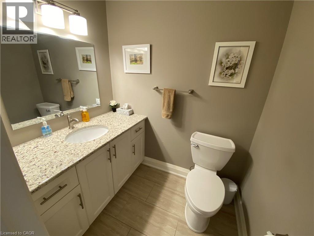 7 Cardinal Mindszenty Boulevard, Hamilton, Ontario  L9B 2M3 - Photo 9 - 40770111