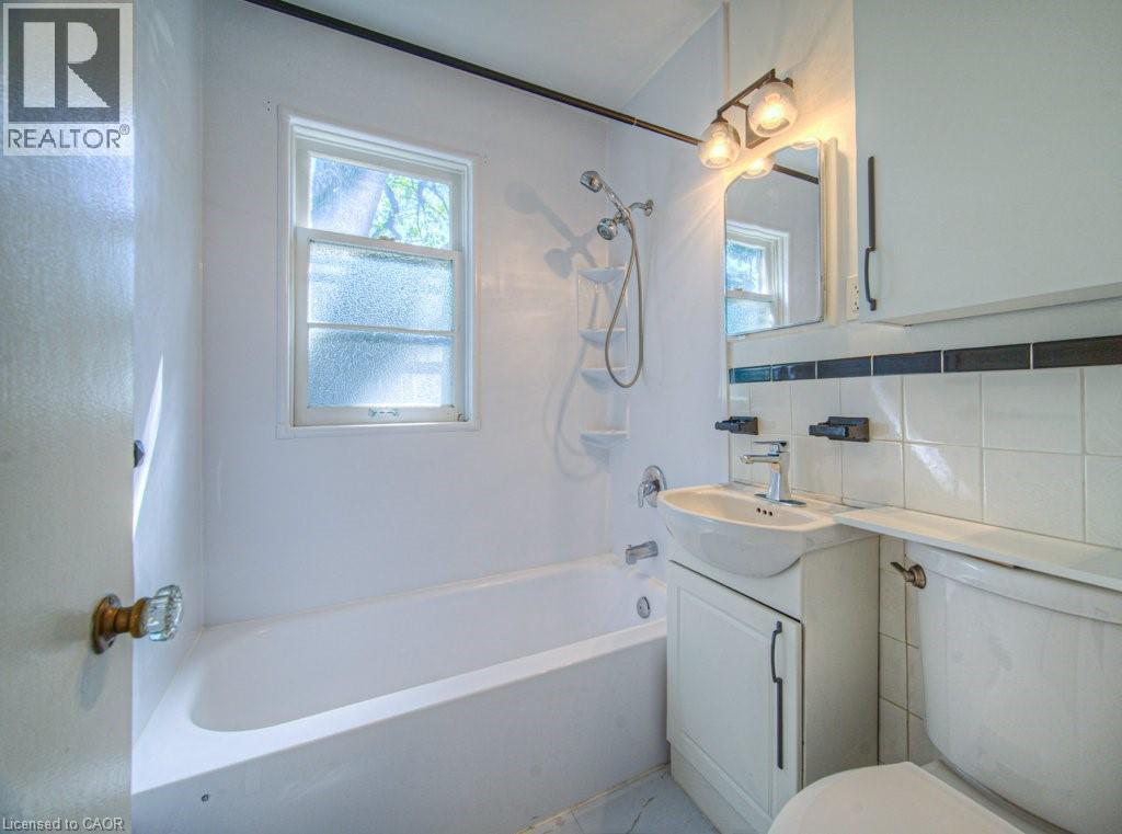 2430 First Street Unit# 2, Burlington, Ontario  L7R 1C6 - Photo 10 - 40768787