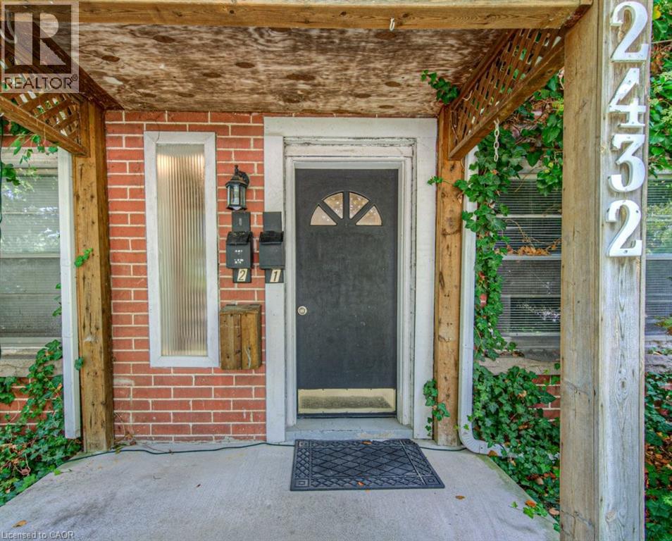 2430 First Street Unit# 1, Burlington, Ontario  L7R 1C6 - Photo 5 - 40768727