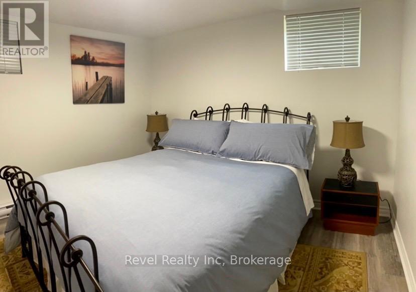 28 Lannan Drive, Tiny, Ontario  L9M 0H3 - Photo 14 - S12405970