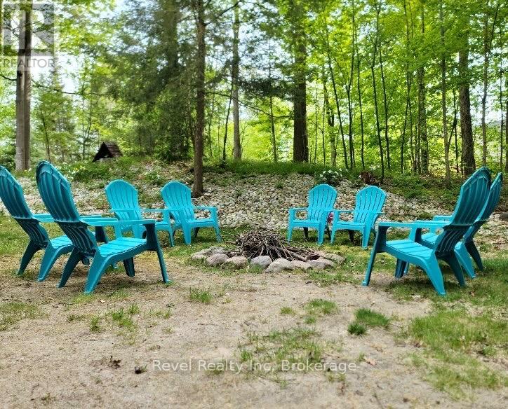 28 Lannan Drive, Tiny, Ontario  L9M 0H3 - Photo 16 - S12405970