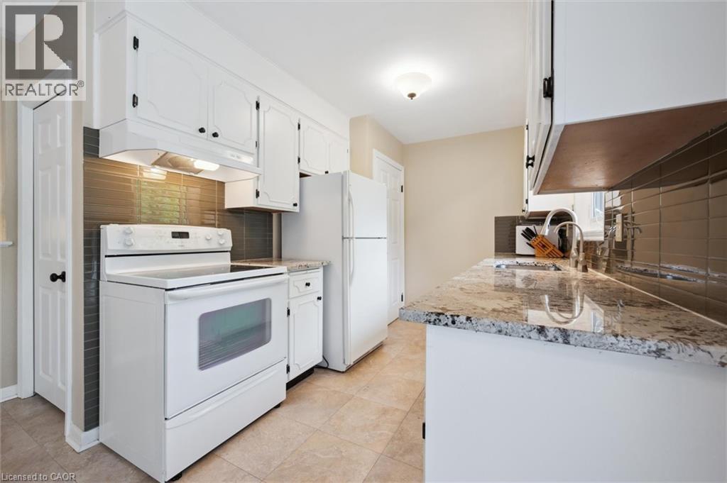 100 Burbank Road, Kitchener, Ontario  N2B 1E2 - Photo 5 - 40754040