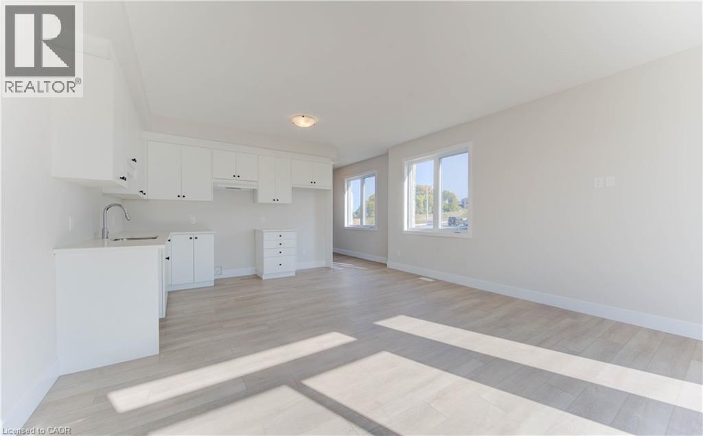 161 Dunnigan Drive, Kitchener, Ontario  N2B 0B1 - Photo 13 - 40768795