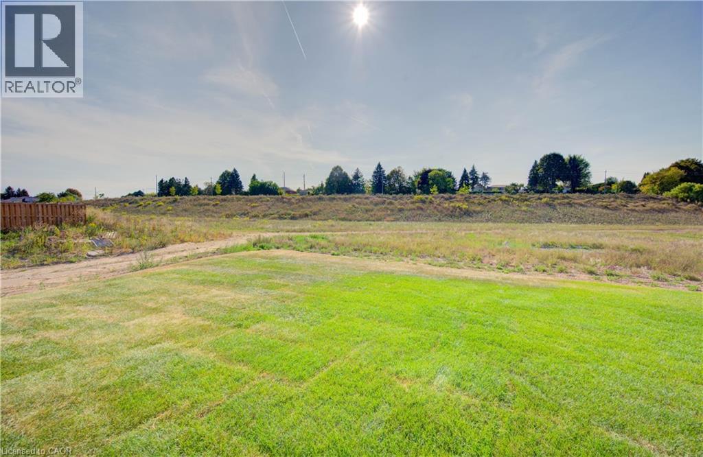 161 Dunnigan Drive, Kitchener, Ontario  N2B 0B1 - Photo 41 - 40768795