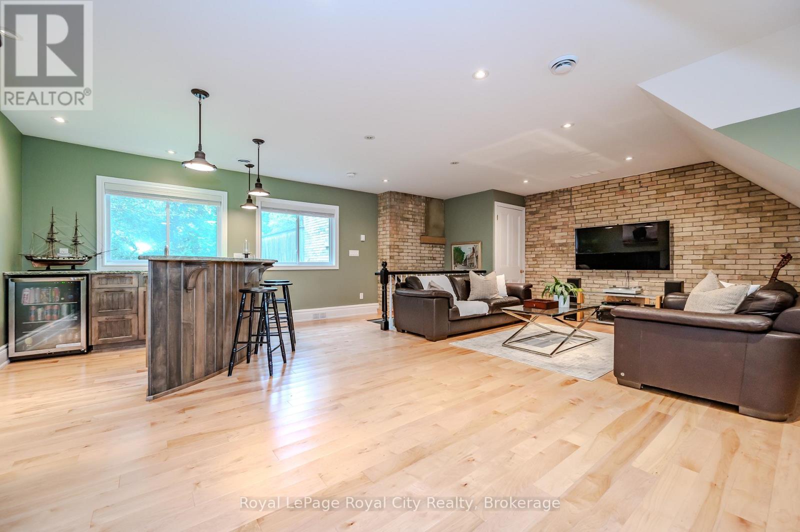 42 Liverpool Street, Guelph, Ontario  N1H 2K9 - Photo 36 - X12406267