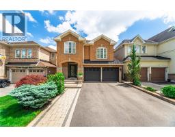 105 SUGARHILL Drive, Brampton, Ontario
