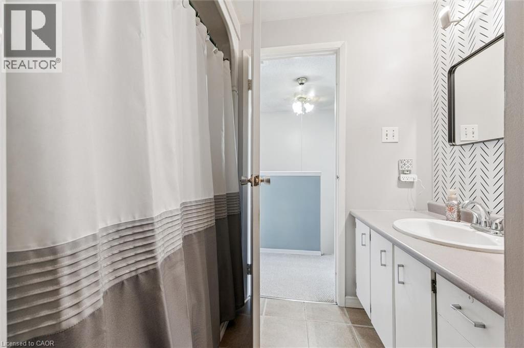 700 Erinbrook Drive Unit# 42, Kitchener, Ontario  N2E 2S7 - Photo 29 - 40770203