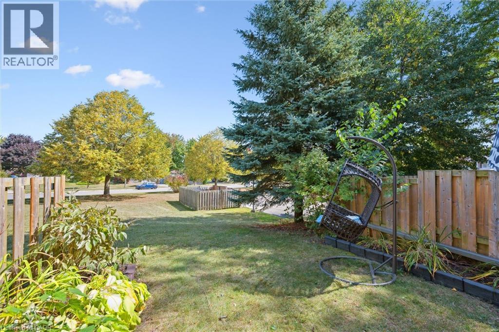 700 Erinbrook Drive Unit# 42, Kitchener, Ontario  N2E 2S7 - Photo 33 - 40770203