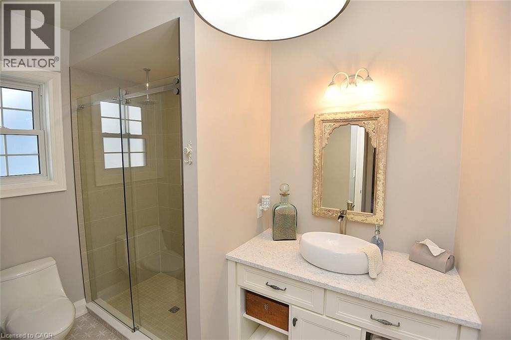 26 Corbett Avenue, St. Catharines, Ontario  L2N 5M7 - Photo 23 - 40770287
