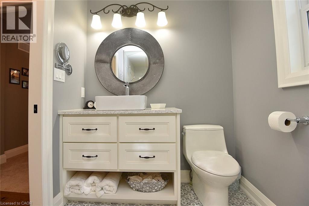 26 Corbett Avenue, St. Catharines, Ontario  L2N 5M7 - Photo 35 - 40770287