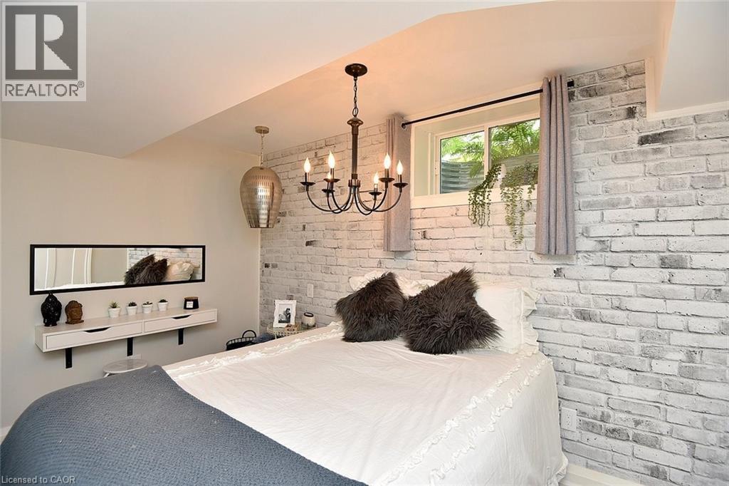 26 Corbett Avenue, St. Catharines, Ontario  L2N 5M7 - Photo 42 - 40770287