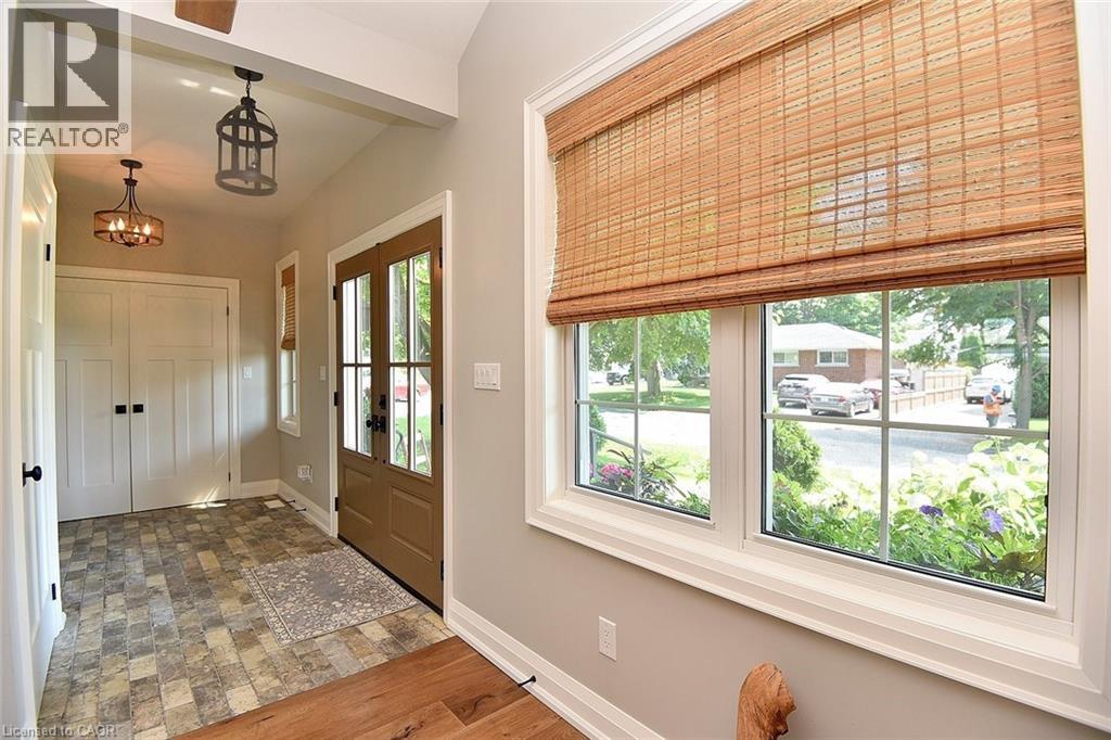 26 Corbett Avenue, St. Catharines, Ontario  L2N 5M7 - Photo 6 - 40770287