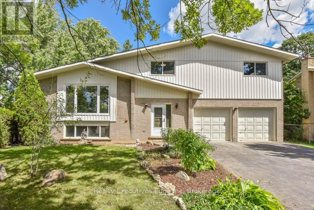 MAIN - 590 CANEWOOD CRESCENT, Waterloo, Ontario