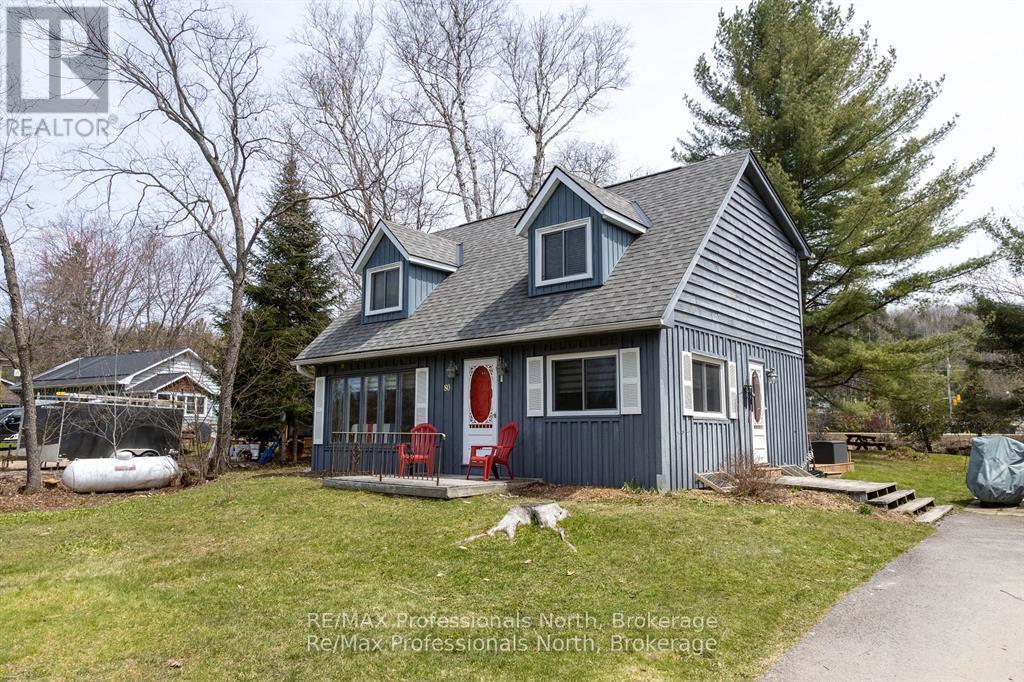 80 Invergordon Avenue, Minden Hills, Ontario  K0M 2K0 - Photo 2 - X12407070