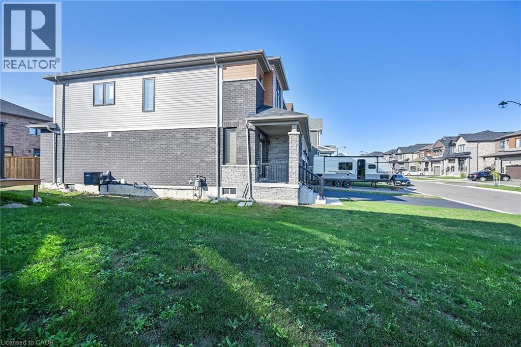 164 Maclachlan Avenue, Caledonia, Ontario  N3W 0C9 - Photo 38 - 40770381