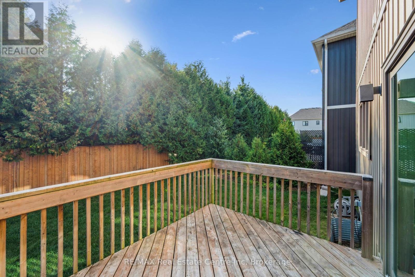 31 Emeny Lane, Guelph, Ontario  N1L 0H3 - Photo 30 - X12407345