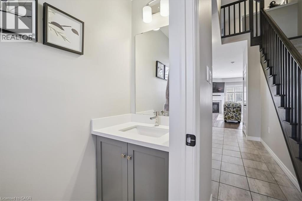 81 Beasley Grove, Ancaster, Ontario  L9K 0J7 - Photo 4 - 40770249