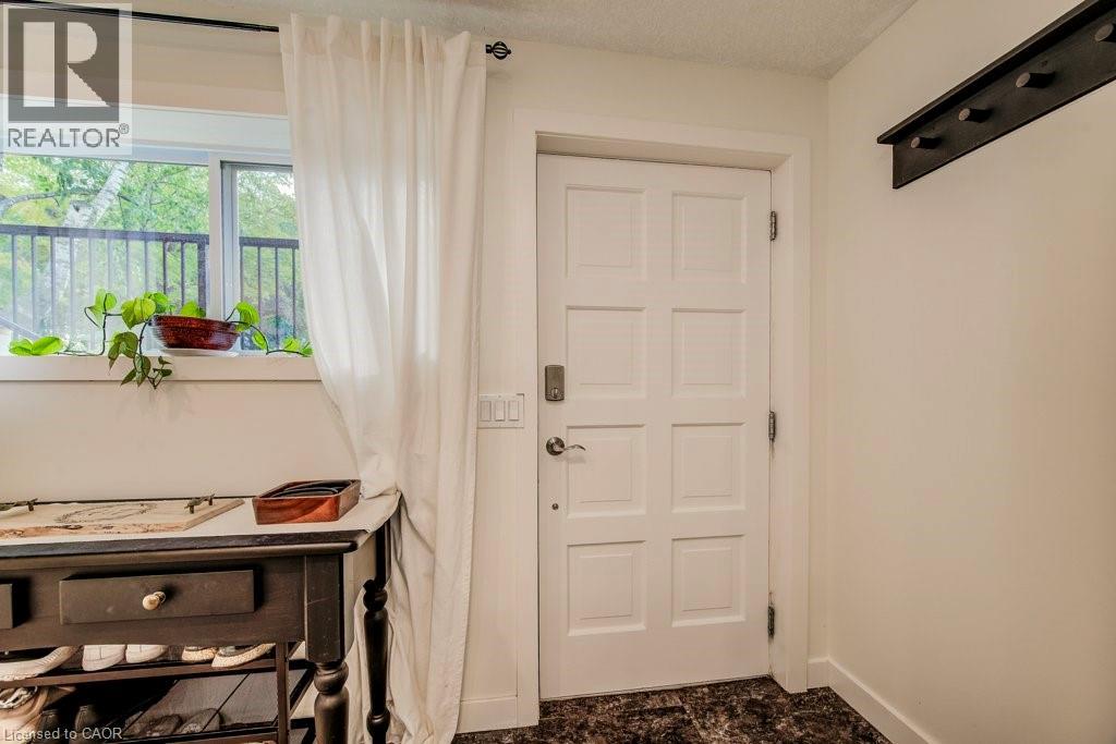 558 Sprucehill Avenue, Waterloo, Ontario  N2L 4V7 - Photo 20 - 40770204