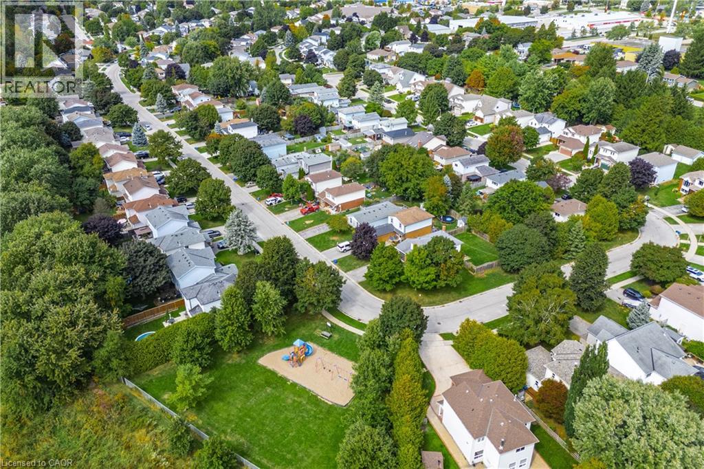 658 Holman Crescent, Centre Wellington, Ontario  N1M 3M2 - Photo 46 - 40770421
