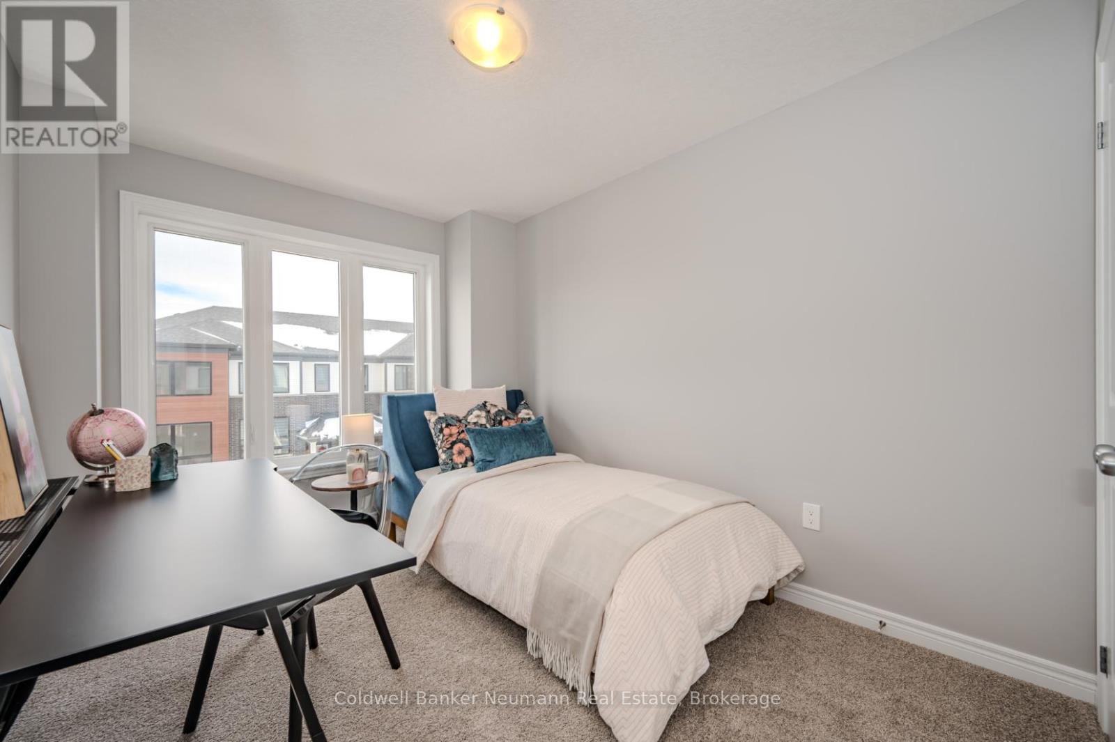 5 Sora Lane E, Guelph, Ontario  N1E 0T4 - Photo 5 - X12408654