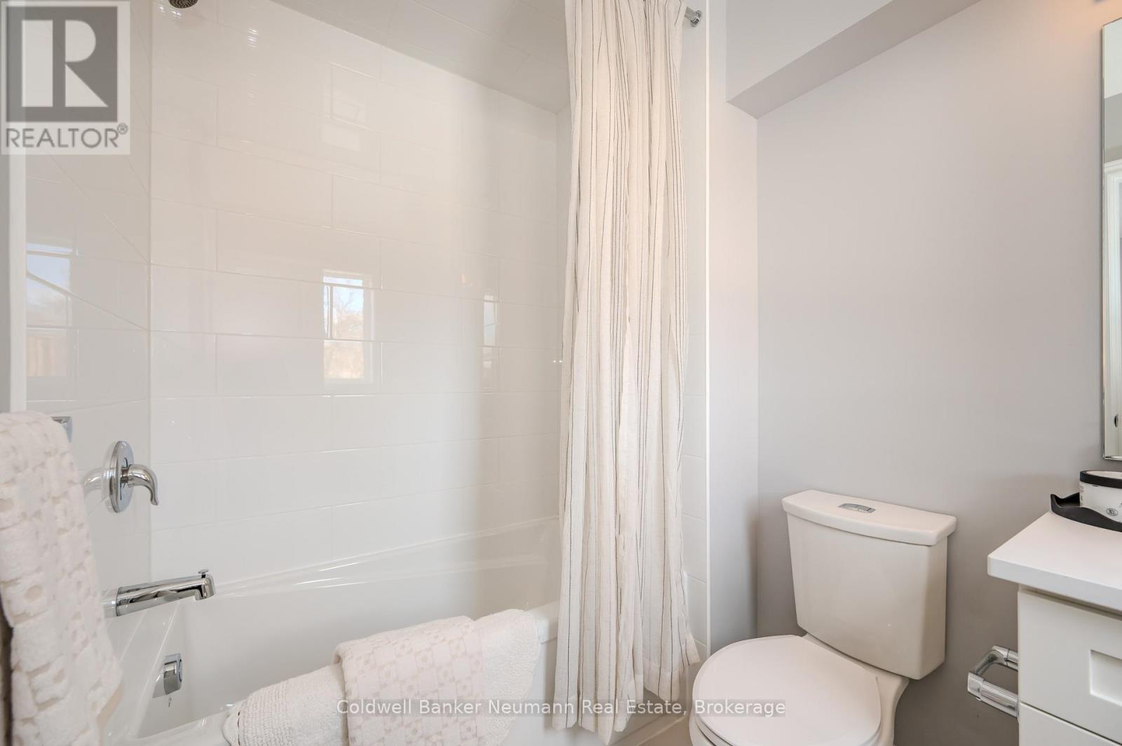 5 Sora Lane E, Guelph, Ontario  N1E 0T4 - Photo 8 - X12408654