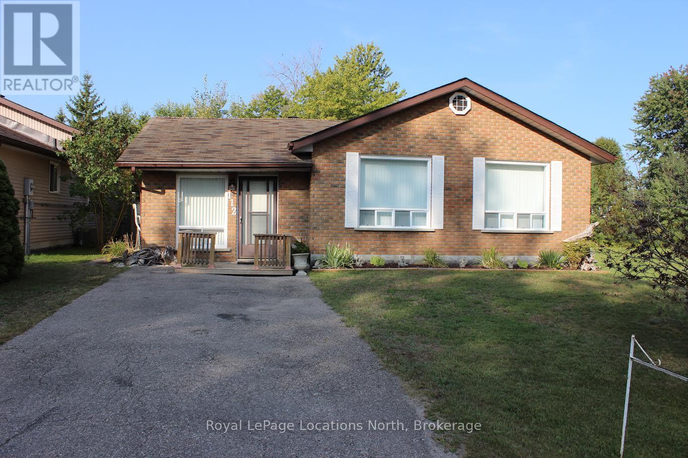 112 Smallman Drive, Wasaga Beach, Ontario  L9Z 1L3 - Photo 1 - S12408836