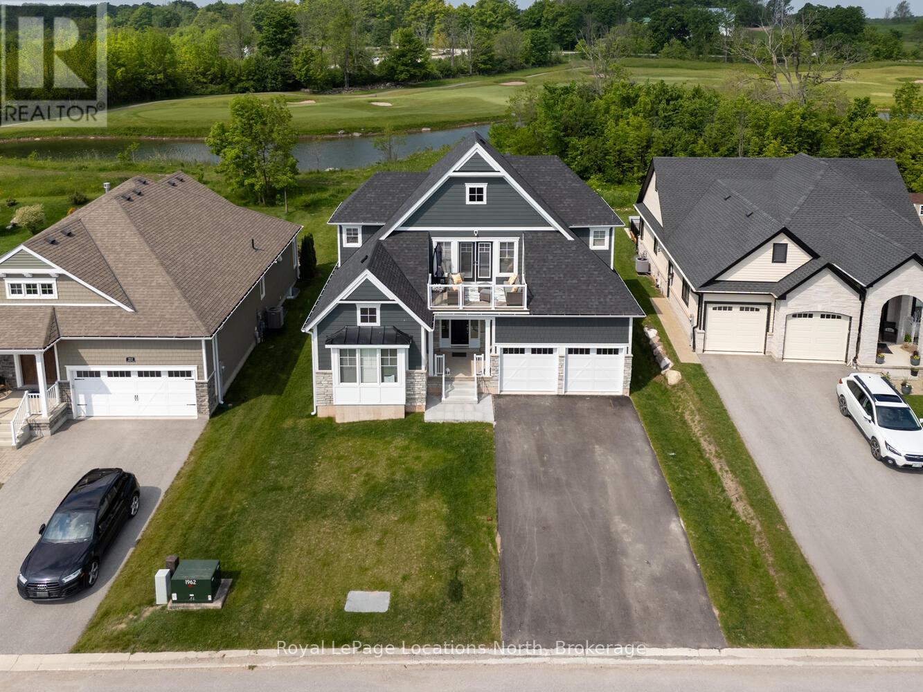 216 Snowberry Lane, Georgian Bluffs, Ontario  N0H 1S0 - Photo 1 - X12409161
