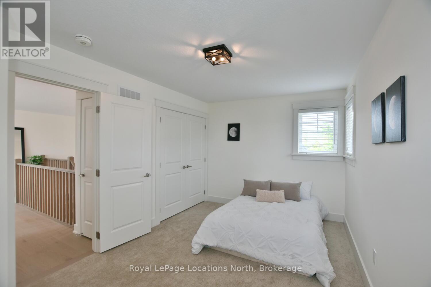 216 Snowberry Lane, Georgian Bluffs, Ontario  N0H 1S0 - Photo 27 - X12409161