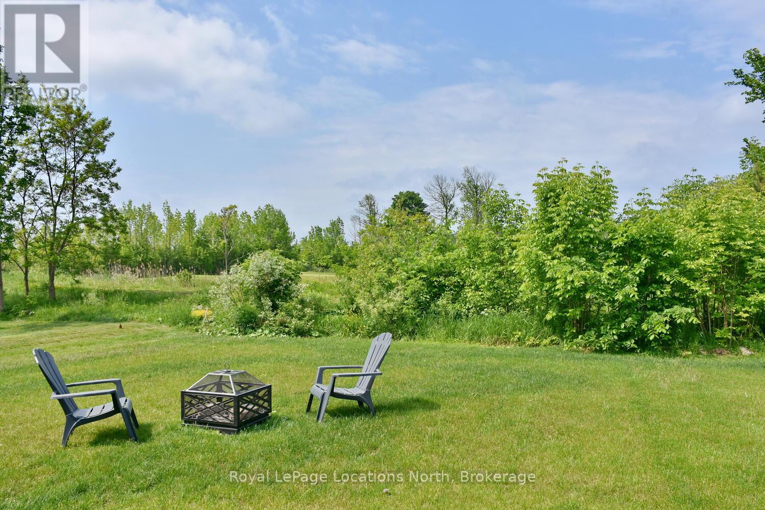 216 Snowberry Lane, Georgian Bluffs, Ontario  N0H 1S0 - Photo 42 - X12409161