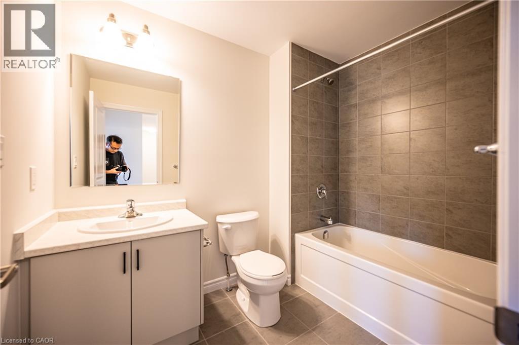 253 Benninger Drive Unit# Upper, Kitchener, Ontario  N2E 0K1 - Photo 12 - 40770494