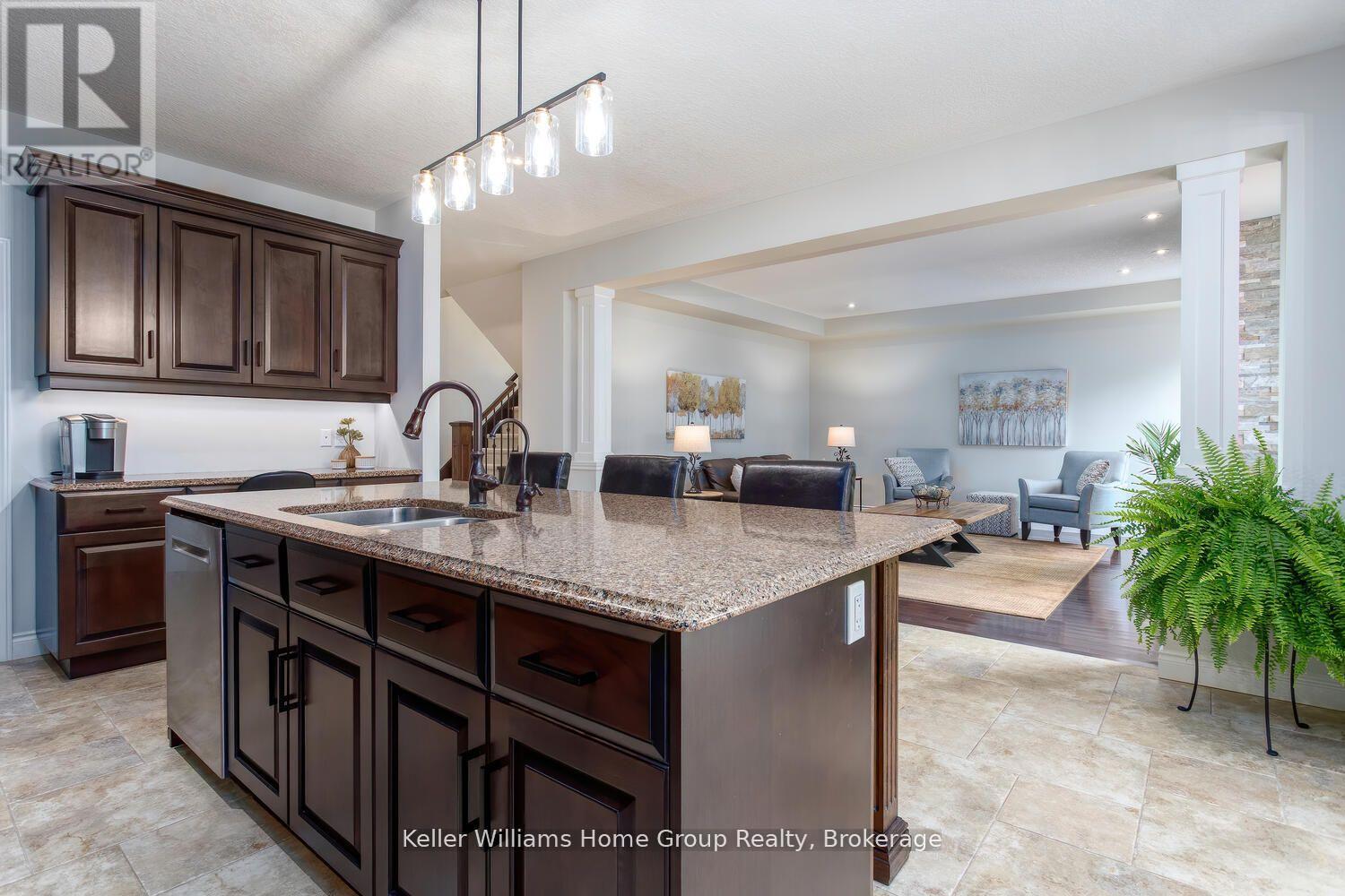70 Waverley Drive, Guelph, Ontario  N1E 6C8 - Photo 13 - X12410195