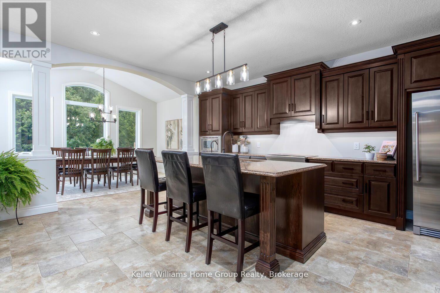 70 Waverley Drive, Guelph, Ontario  N1E 6C8 - Photo 14 - X12410195