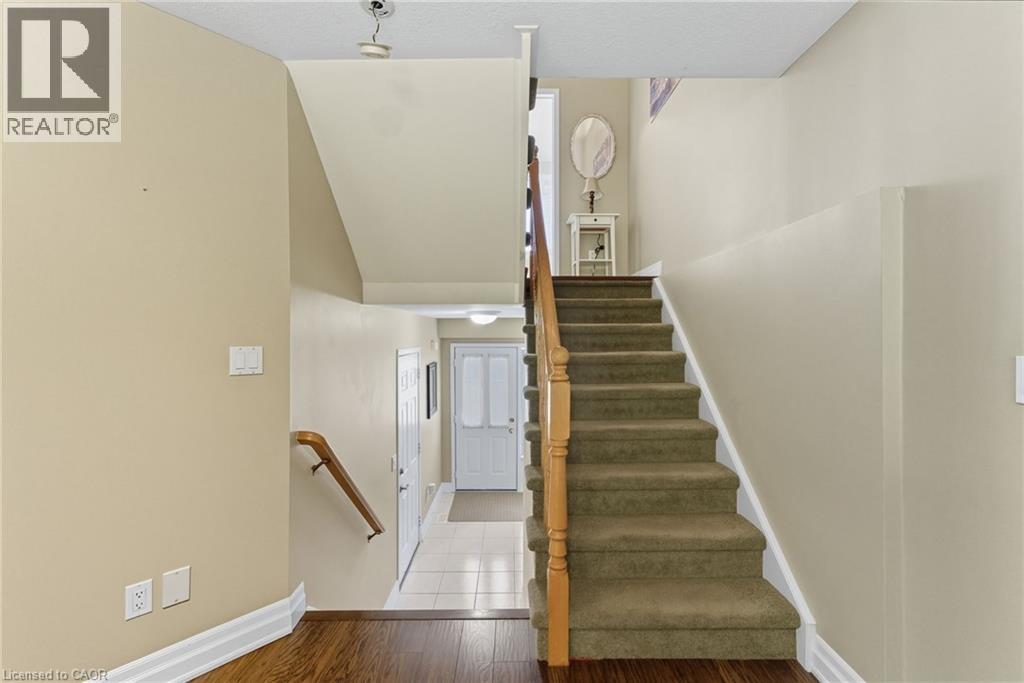 27 Glenhollow Drive, Stoney Creek, Ontario  L8J 3T2 - Photo 13 - 40770716