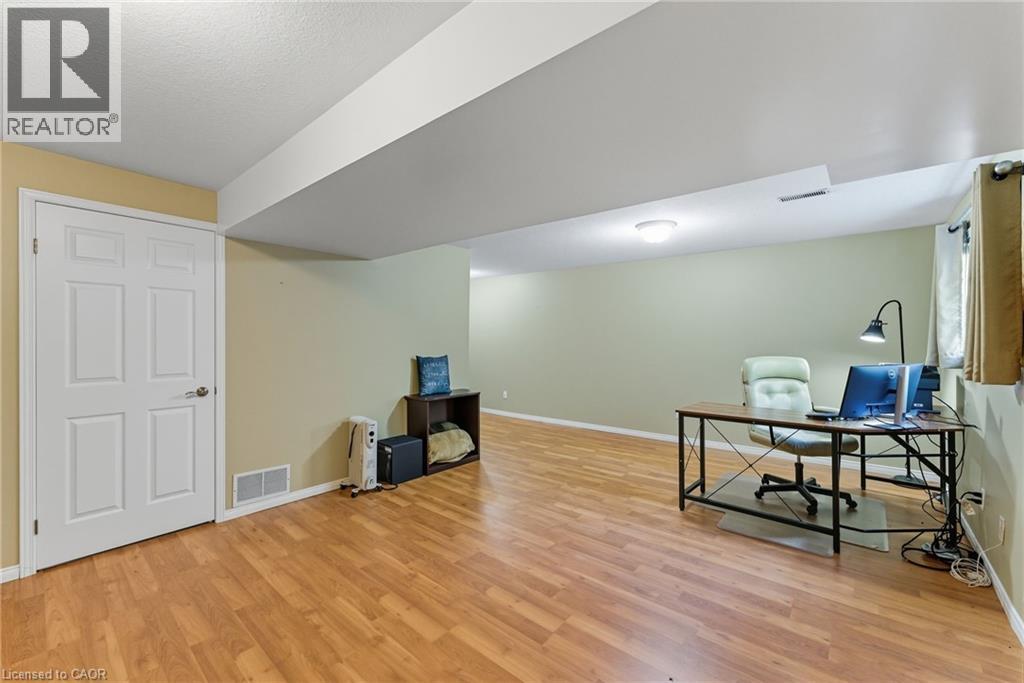 27 Glenhollow Drive, Stoney Creek, Ontario  L8J 3T2 - Photo 25 - 40770716